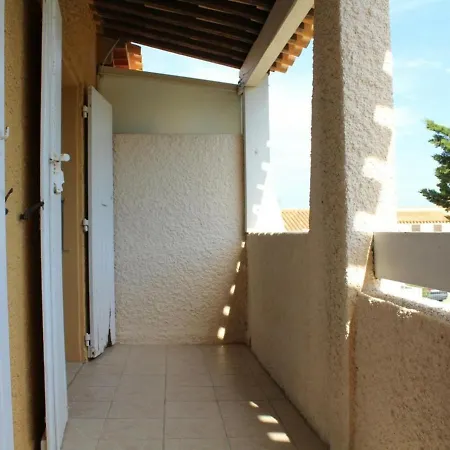 Maison Familiale 2 Etoiles A 150m De La Avec Terrasse, Jardin Et Parking Prive - Fr-1-229c-673 Holiday home Port-la-Nouvelle